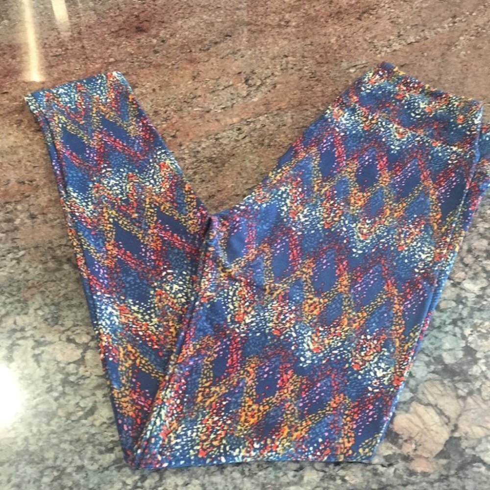 OS NWOT‎ LuLaRoe Leggings BB51 2131